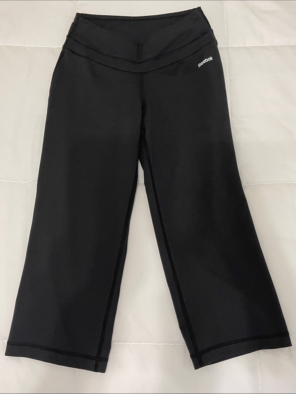 Reebok Black Cropped Wide-Leg Yoga Pants